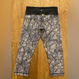 Lulu lemon crop legging